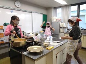 松林地区　ふくろう塾 中学生の居場所つくり 食事と勉強